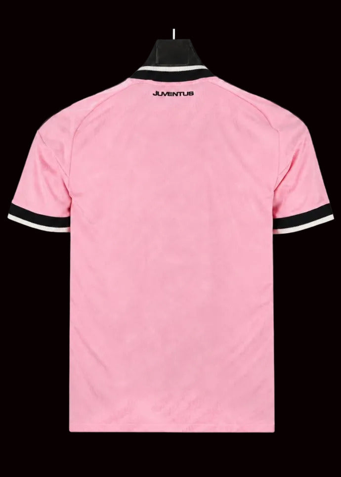 Maillot Juventus 26/27 - Édition Spéciale Rétro Rose/Noir